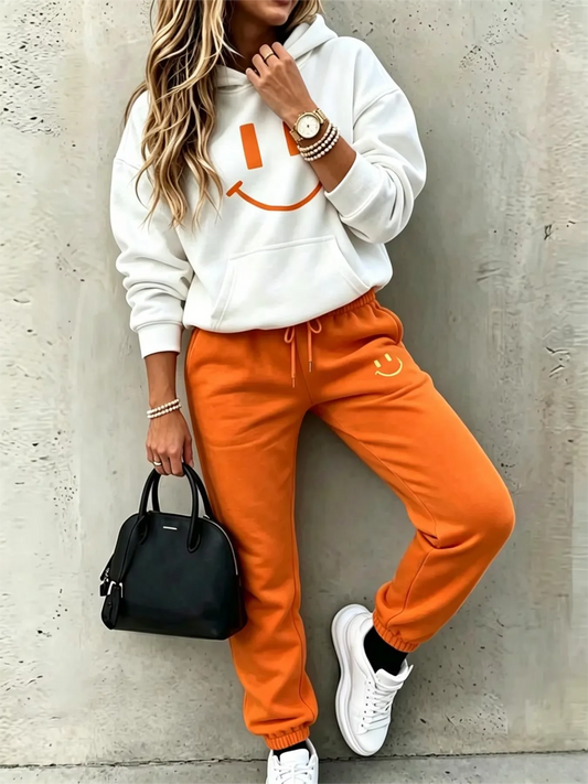 Women Smile Face Print 2 Piece Tracksuit Set, Long Sleeve Hoodie Pullover Top & Drawstring Jogger Pants, Casual Loose Matching Loungewear Street Outfit