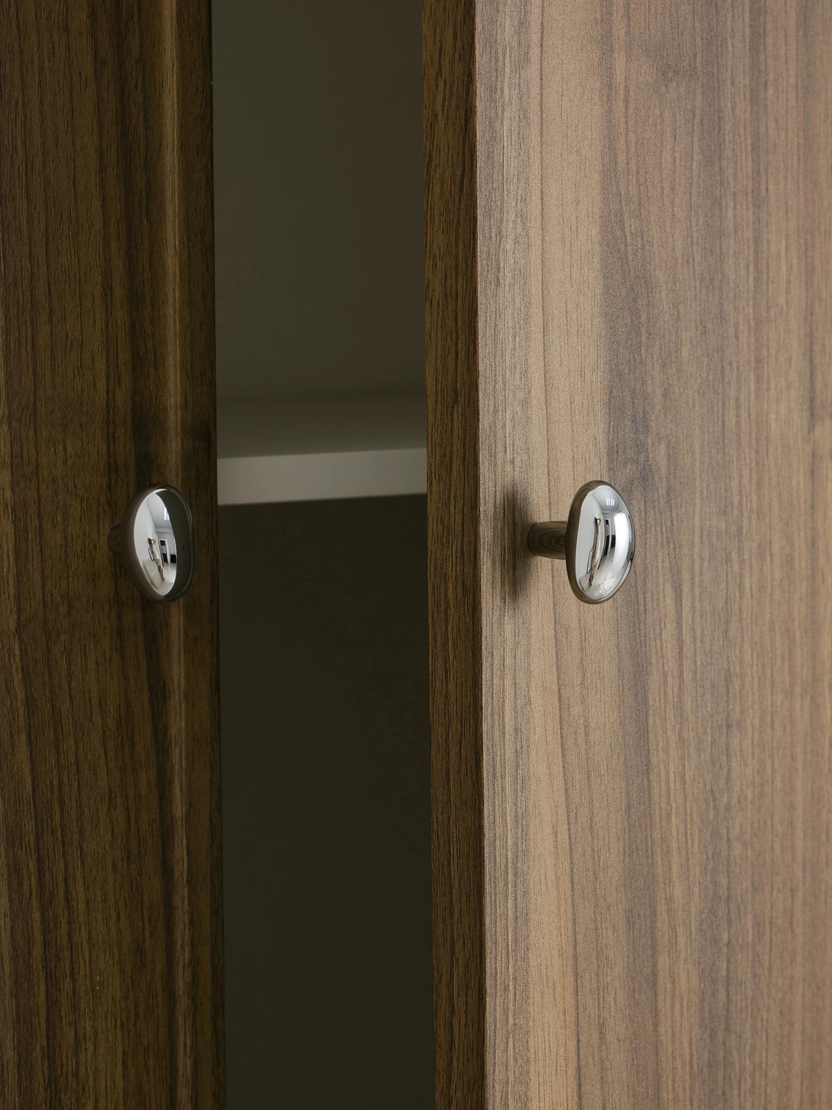 Furniture Silver Shiny Wardrobe Door Pulls Solid Brass Handles Shoe Cabinet Kitchen Drawer Irregular Pebble Small Handles Knobs