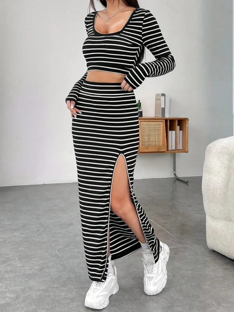 2Pcs Women's Casual Long Skirt Set 2025 Fashion Black And White Striped Square Neck Long Sleeved Top Side Slit Tightening Skirt